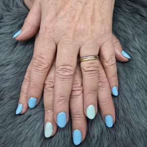 Nagelzauber Meli Schlienger Hellikon