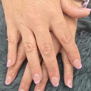 Nagelzauber Meli Schlienger Hellikon