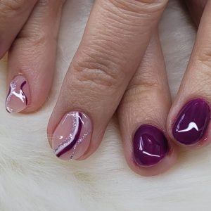 Nagelzauber Meli Schlienger Hellikon