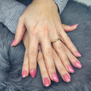 Nagelzauber Meli Schlienger Hellikon