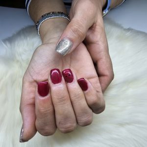 Nagelzauber Meli Schlienger Hellikon