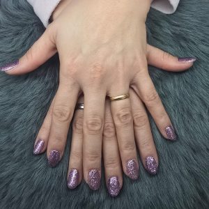 Nagelzauber Meli Schlienger Hellikon